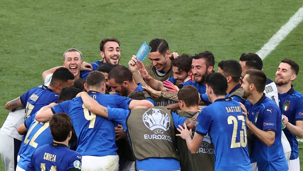 Rekordjäger Italien stürmt als Gruppensieger ins Achtelfinale – auch Wales weiter
