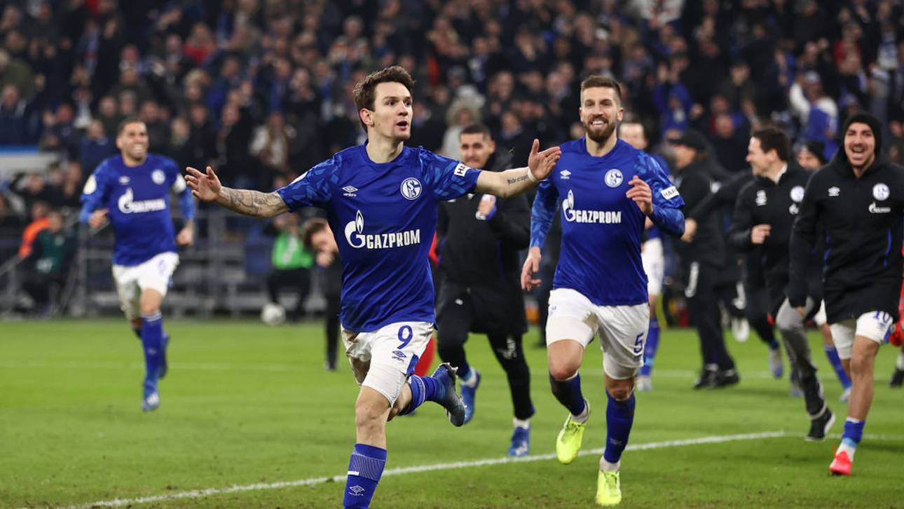 Schalke dreht verrückte Pokal-Partie