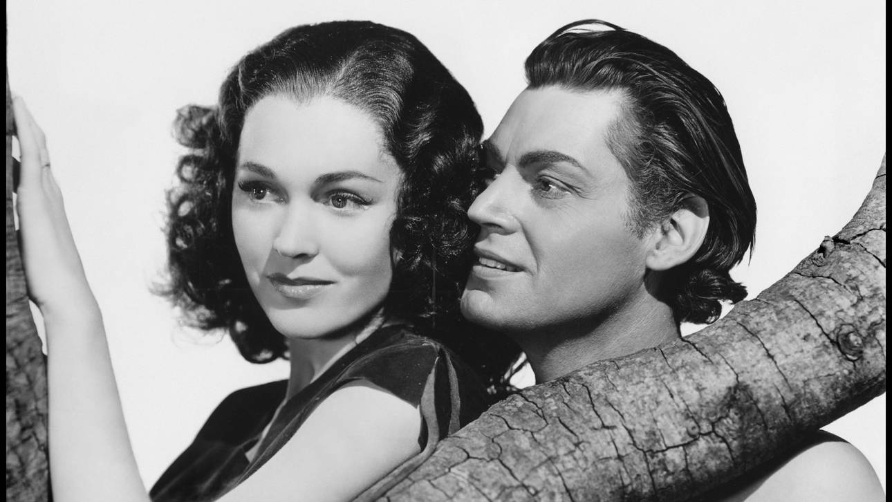 Johnny Weissmüller 1939 als Tarzan in Hollywood