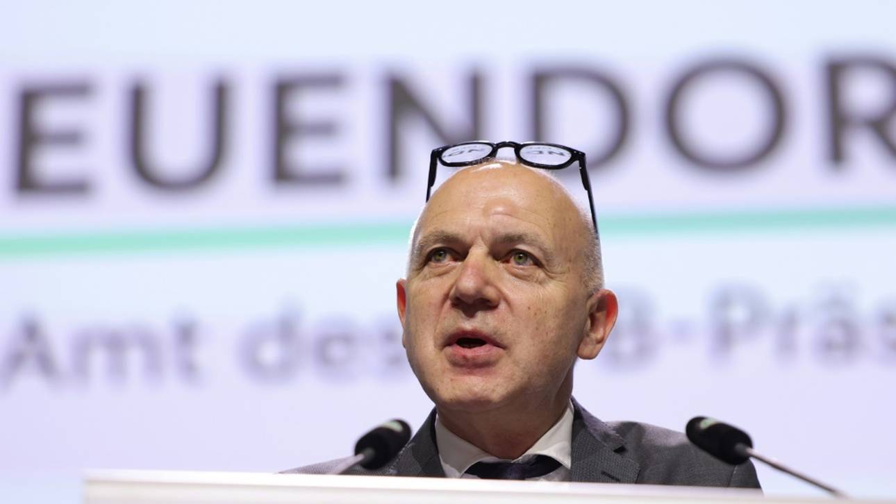 Regierung kämpft gegen Super League