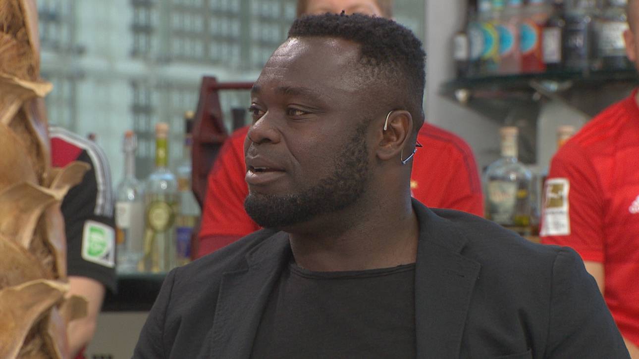 Asamoah kündigt Schalke-Abgänge an