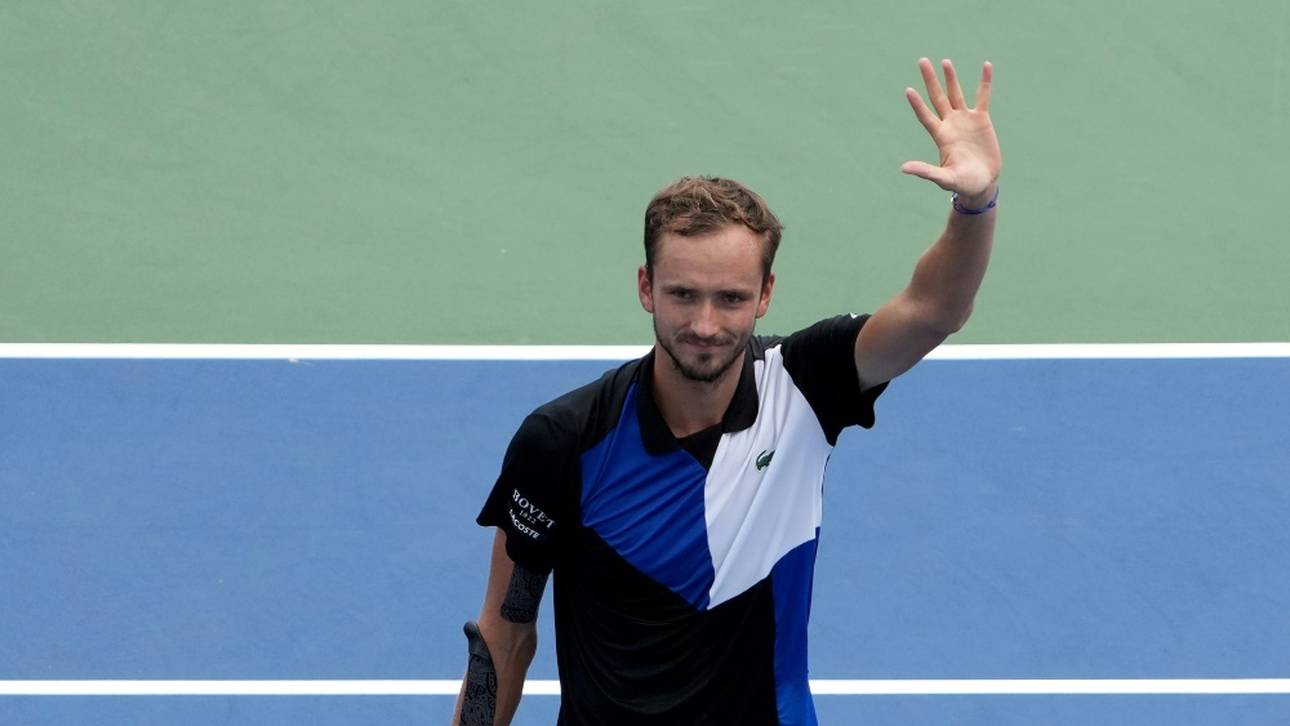 Medwedew steht im Halbfinale von Cincinnati