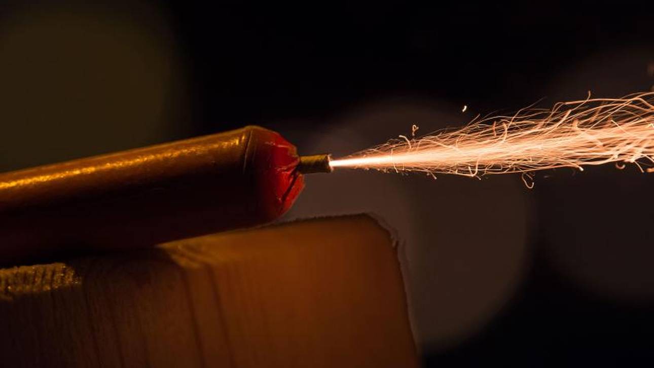 Wer Silvesterschäden am Auto zahlt