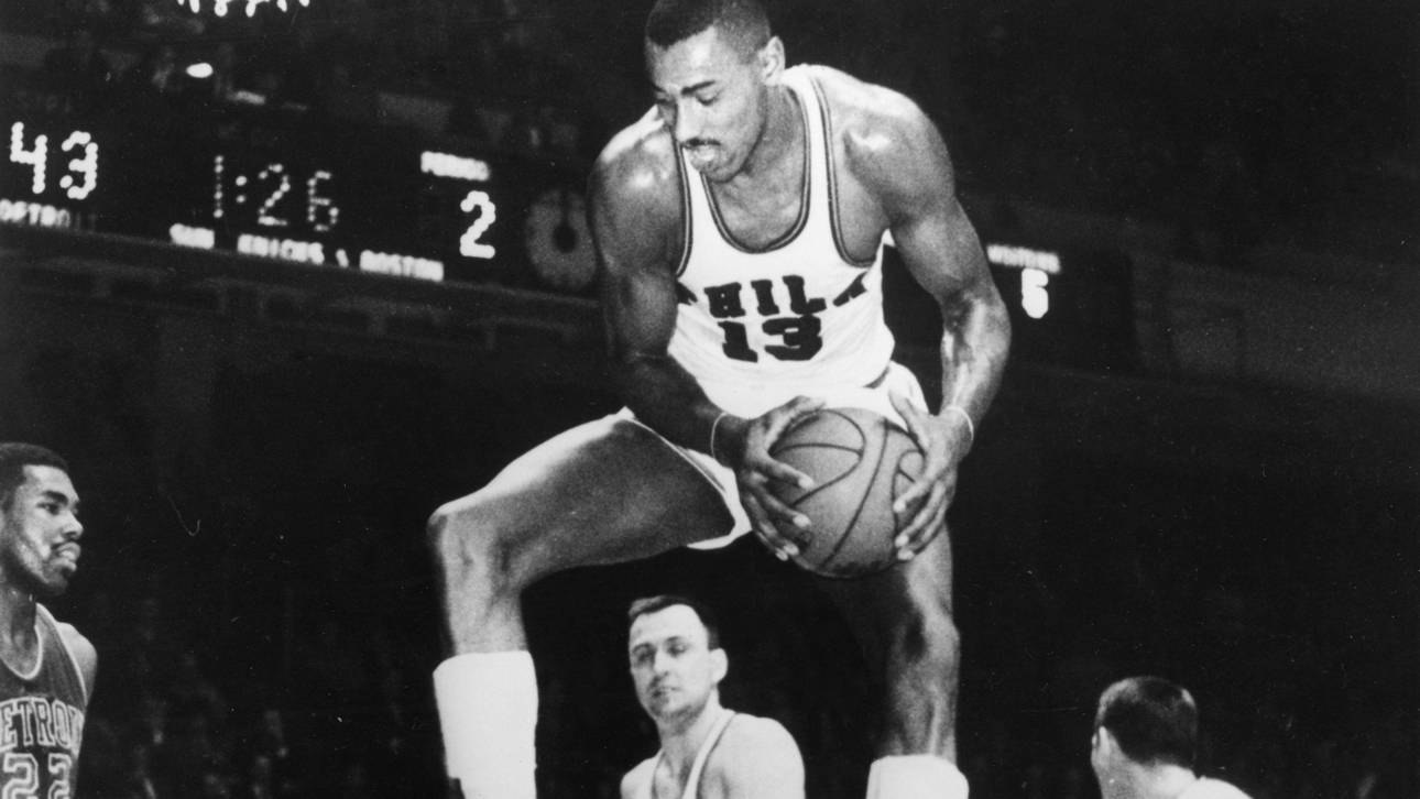 Wilt Chamberlain erzielte 100 Punkte in einem einzigen Spiel