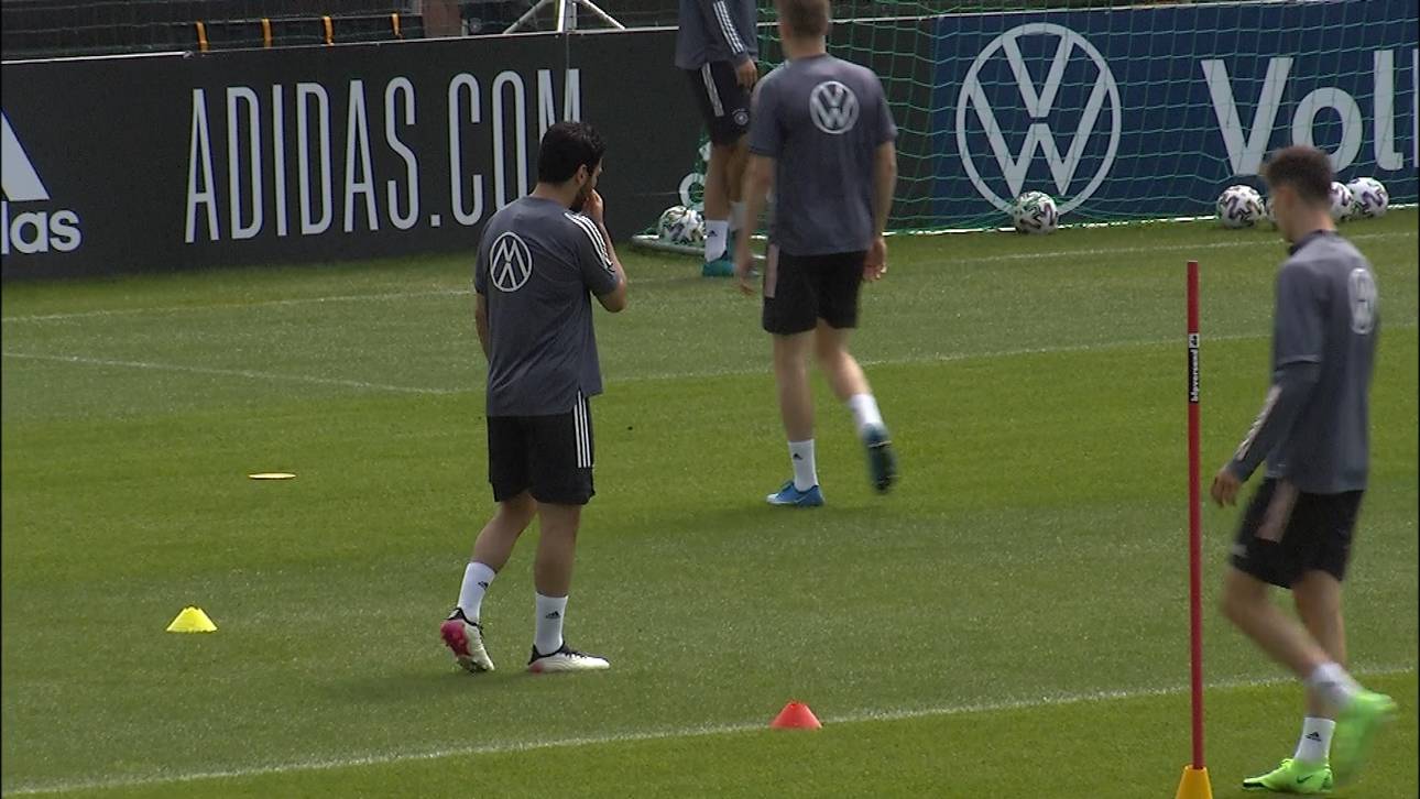 Trikot-Panne bei Gündogan