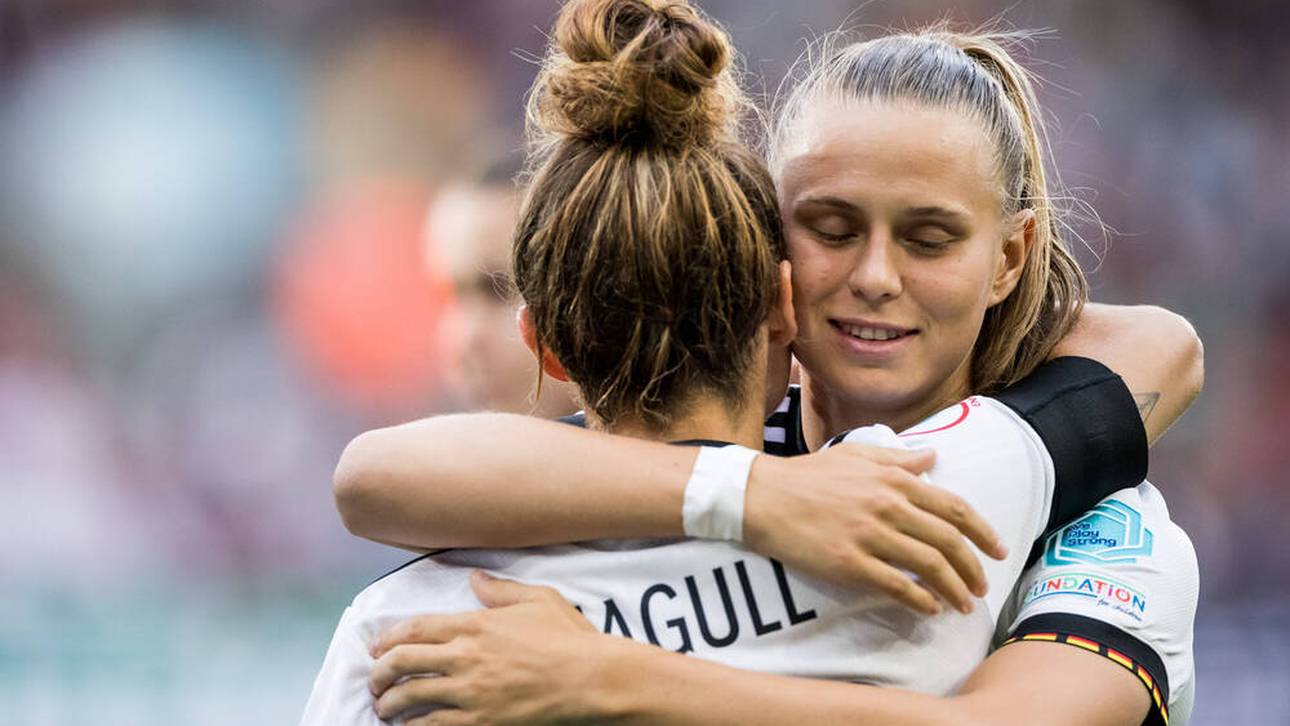 DFB-Star Bühl mit Appell aus Isolation