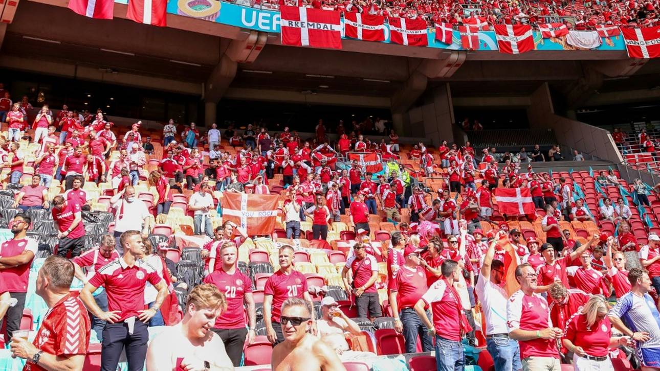 Fast 8000 dänische Fans in Wembley