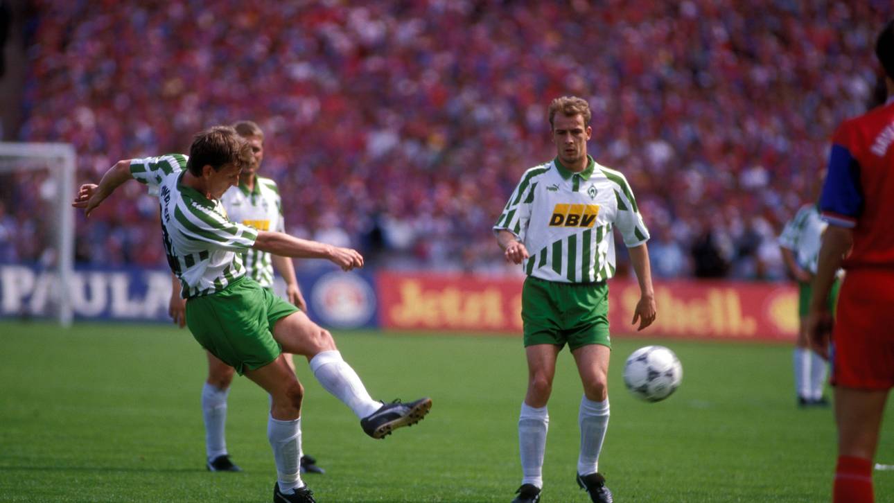 Andreas Herzog (l.) und Mario Basler gingen von Werder Bremen zum FC Bayern