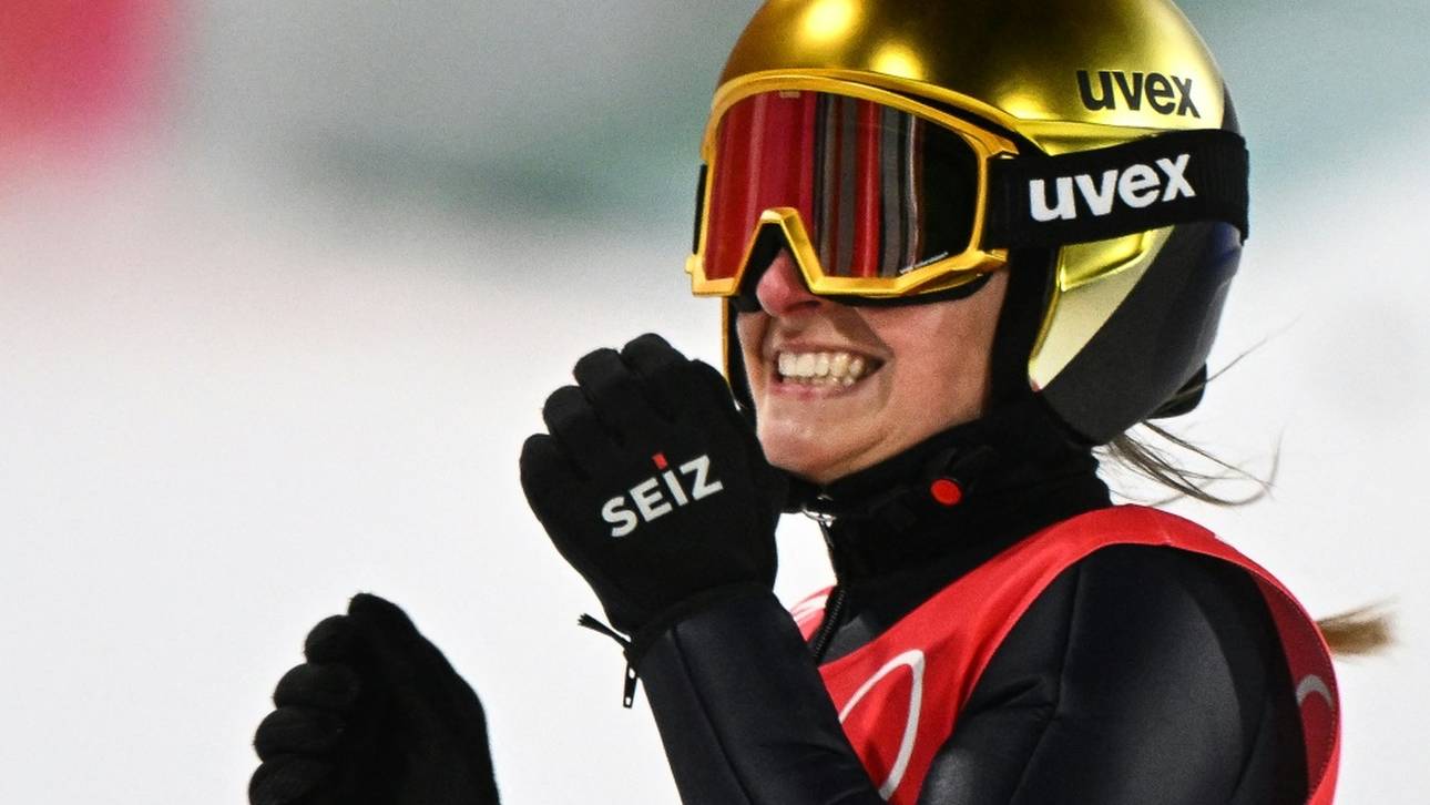 Skispringen: Althaus fliegt in Oberhof auf das Podest