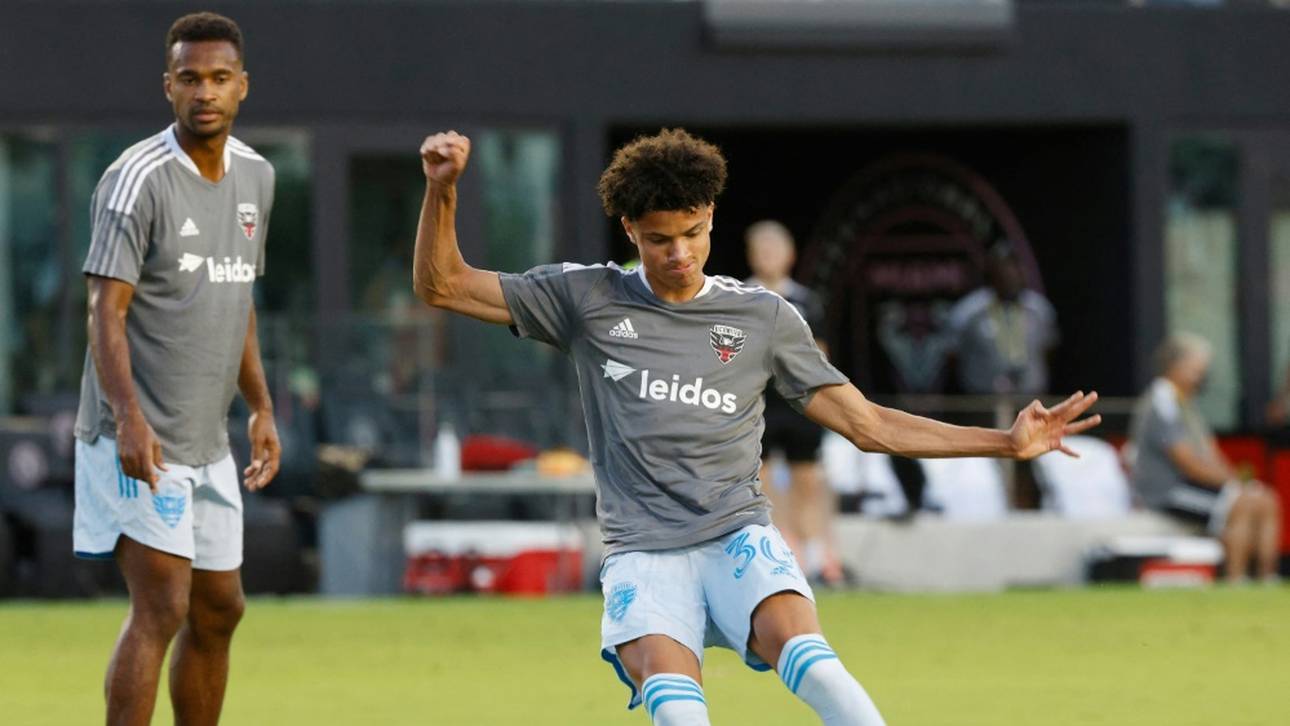 Wolfsburg verpflichtet Linksaußen