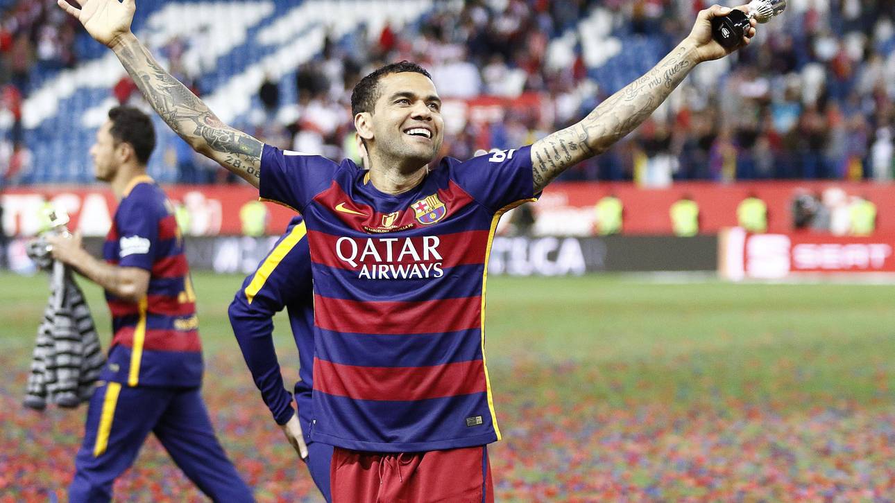 Alves-Rückkehr spaltet spanische Presse