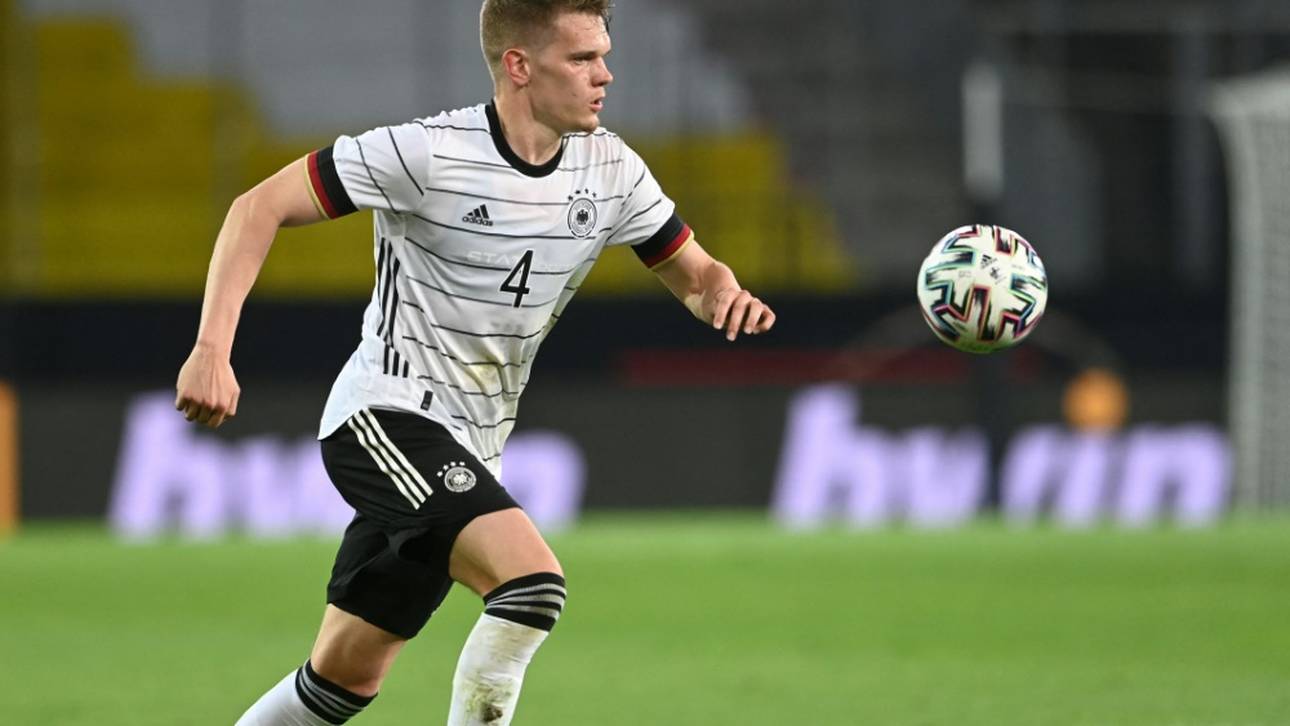 Freiburg gibt Schlotterbeck-Ersatz bekannt