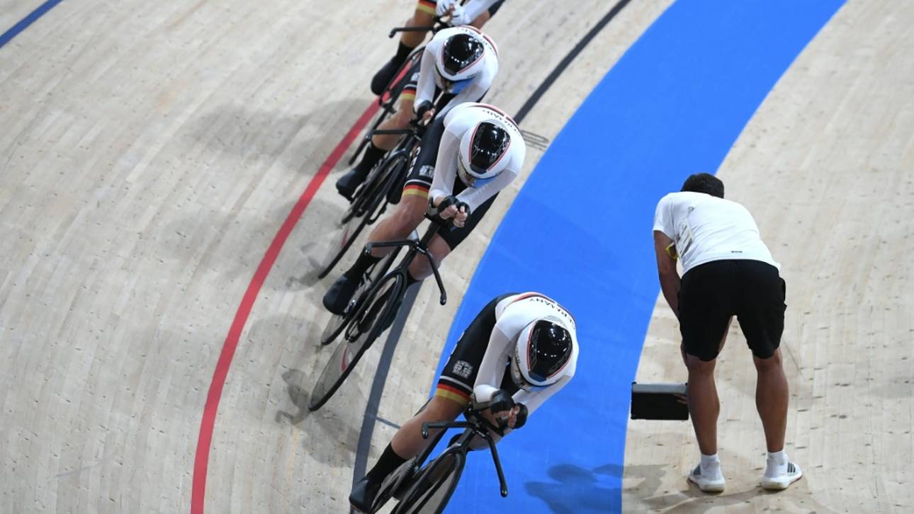 Weltrekord! Bahn-Vierer winkt Gold