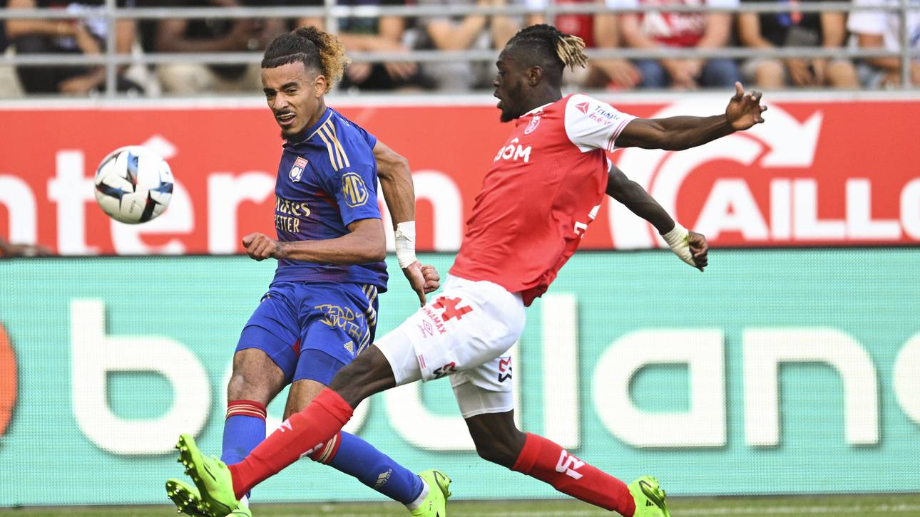 Lyon-Fans fordern kurioses Schuhverbot