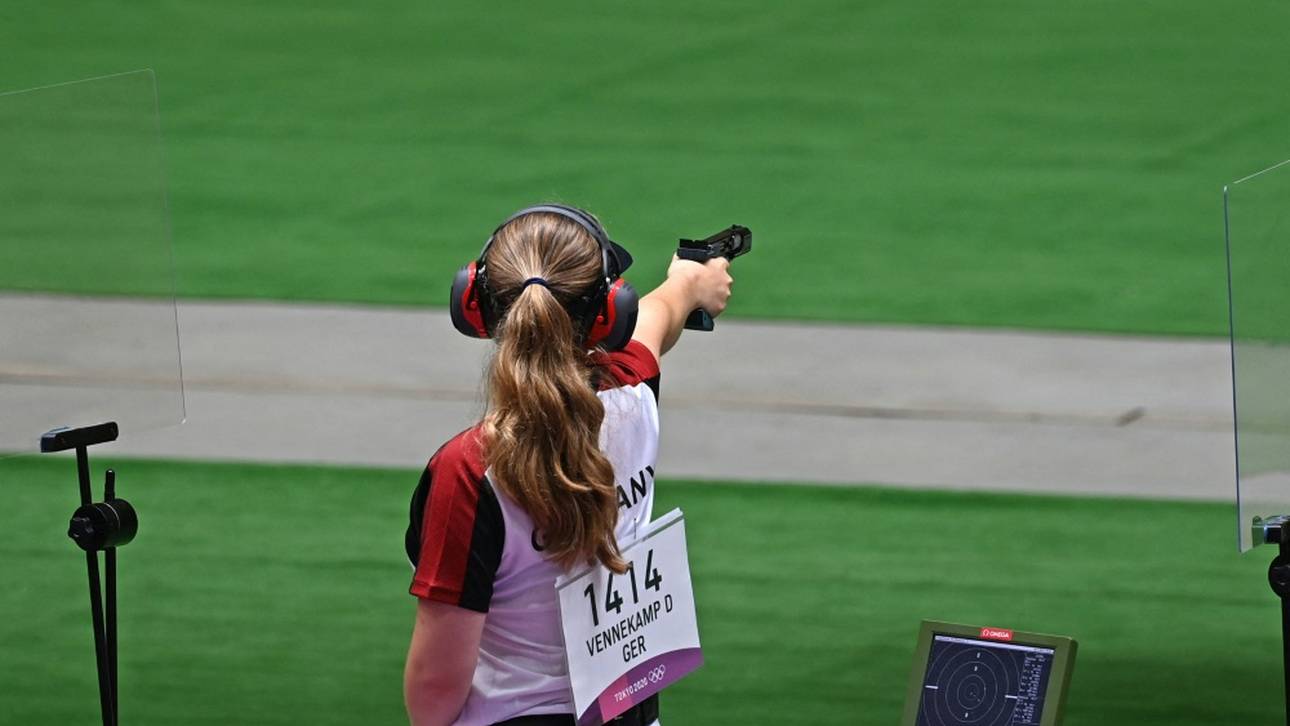 Sportschützin Vennekamp triumphiert