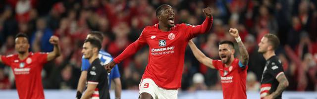 Fussball / Transfermarkt