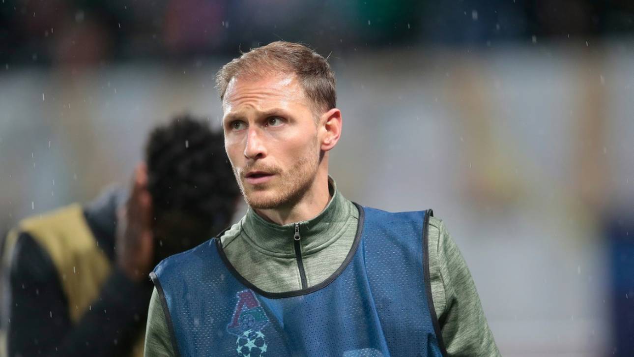 „Nicht Rest des Lebens auf dem Sofa“: Höwedes für Profi-Fortbildungen