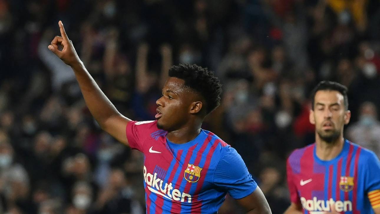 Spanien: Kriselndes Barcelona dreht Spiel gegen Valencia