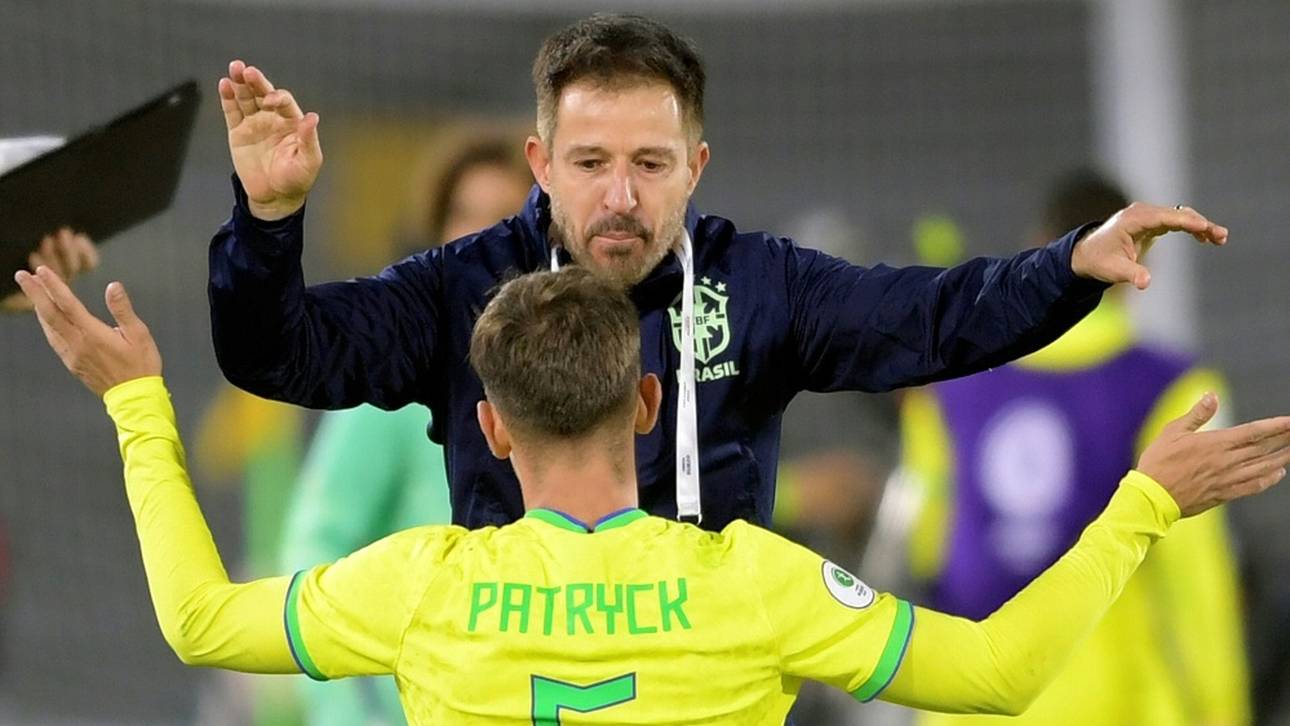 Brasilianischer Interimscoach  fix