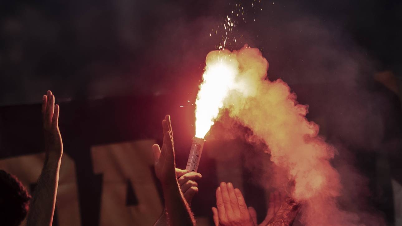 Brutale Böller-Attacke in Derby