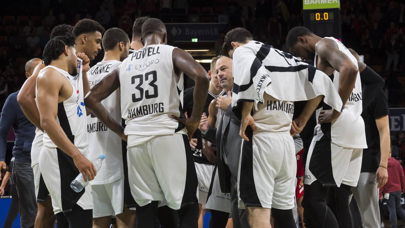 Hamburg im Kellerduell gefordert