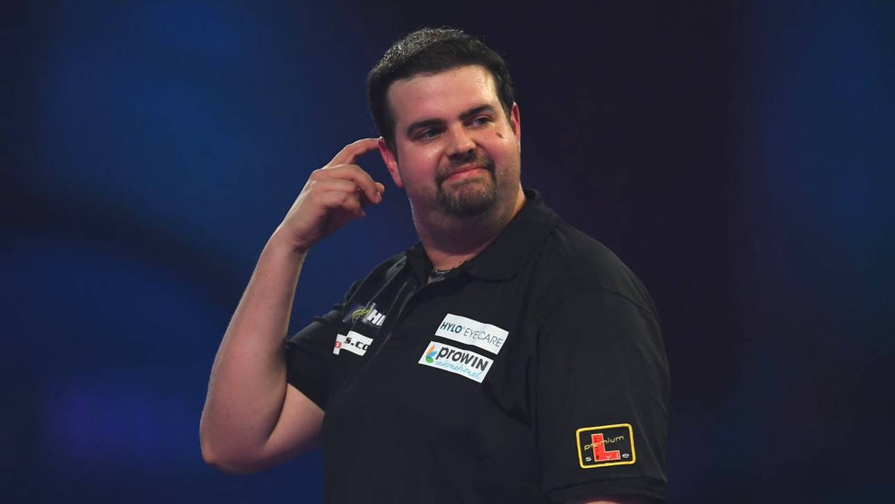 Clemens dominiert vor Gigantenduell