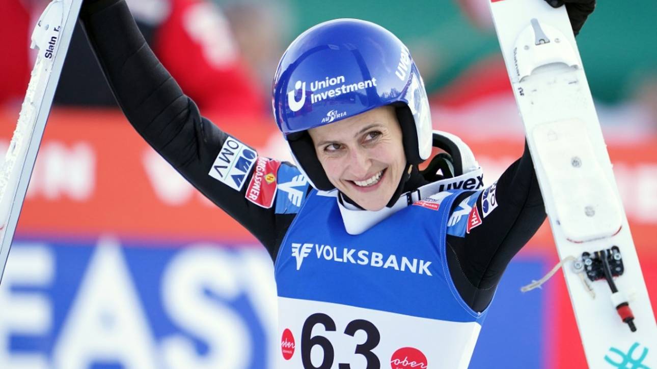 Milzriss: Skispringerin Pinkelnig notoperiert 