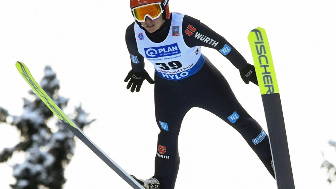 Althaus und Freitag springen bei Premiere auf Rang drei