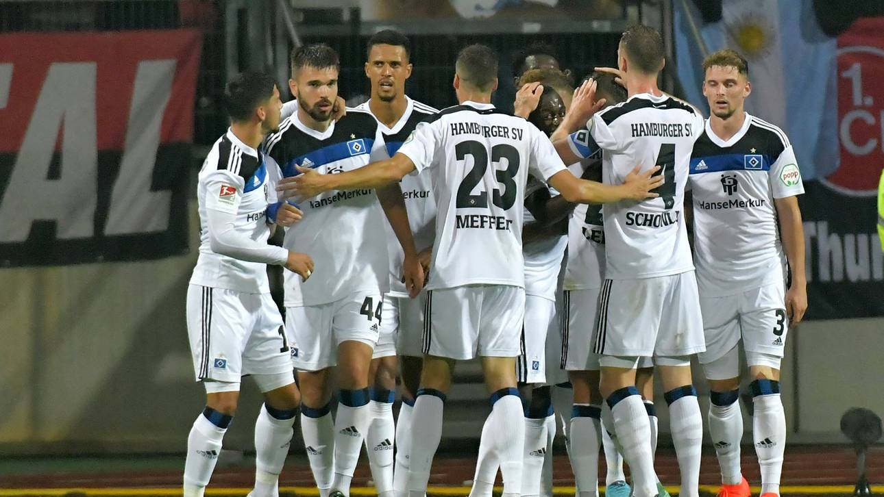 HSV schiebt sich auf Relegationsrang