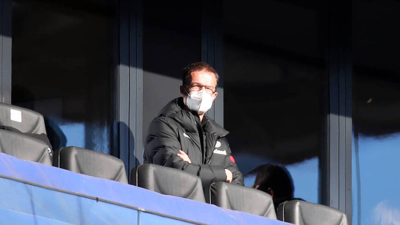 Eintracht lässt Bobic nicht ziehen