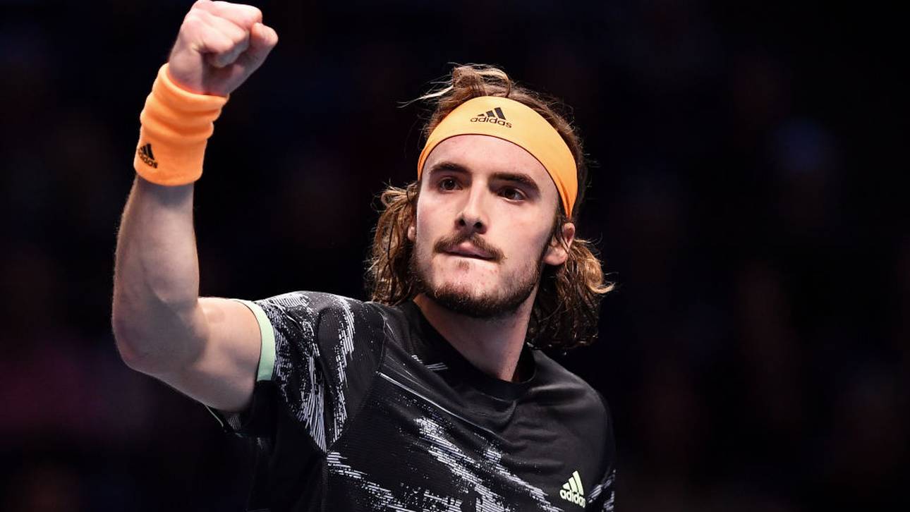 Tsitsipas überrascht gegen Medvedev