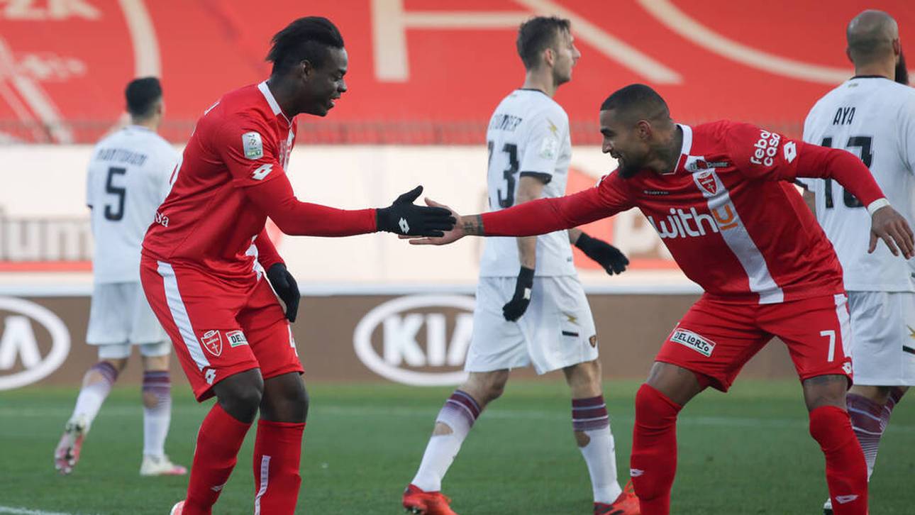 Balotelli-Debüt mit Blitztreffer