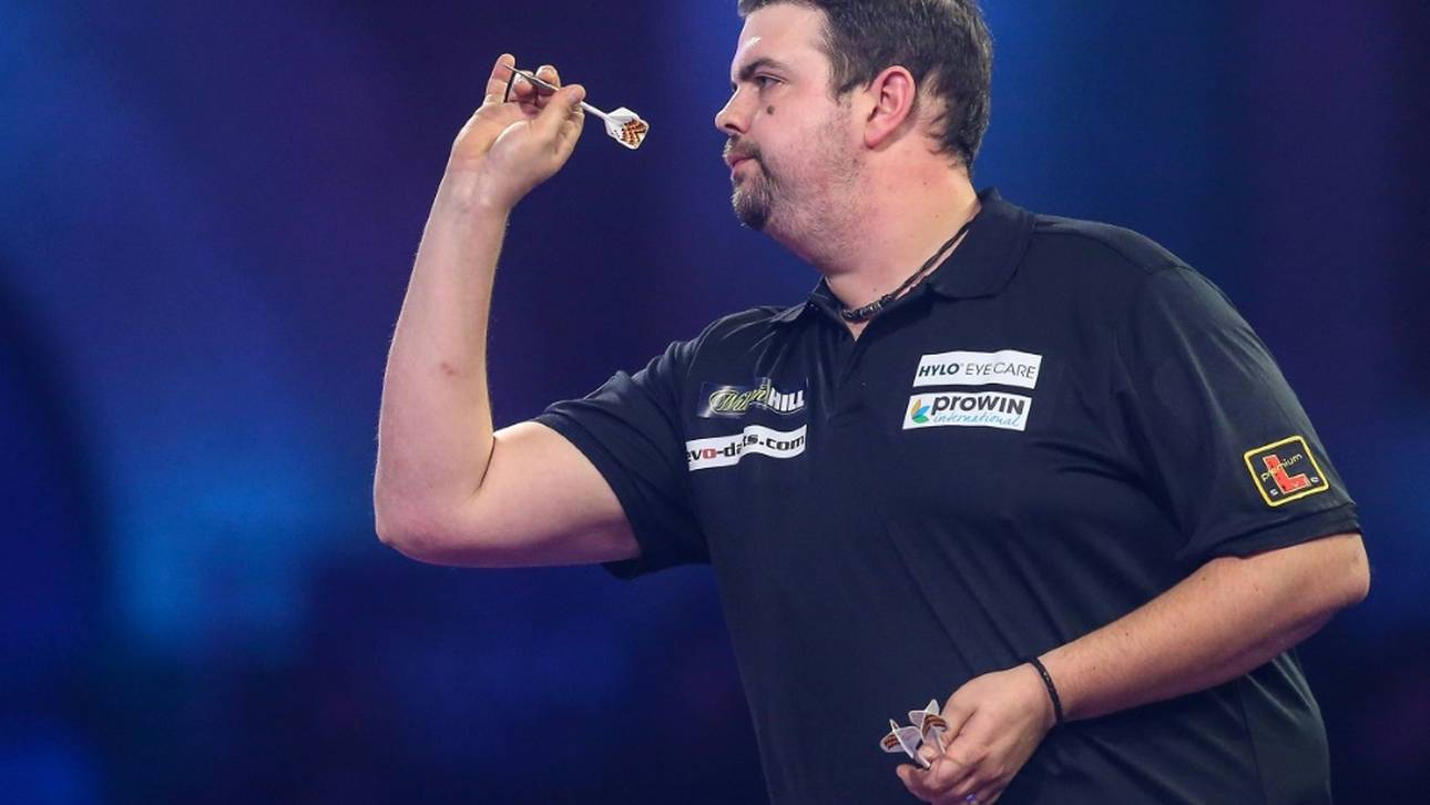 Grand Slam of Darts: Clemens gewinnt Auftaktmatch