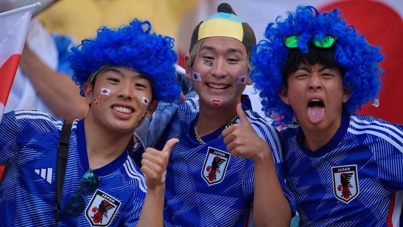 Japan-Fans: Aufräumen statt Feier