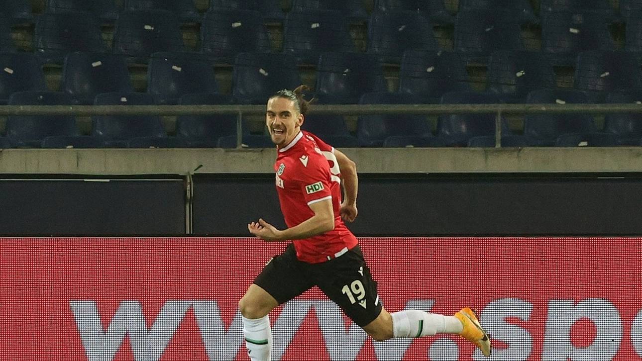 Hannover feiert Derbysieg in Braunschweig