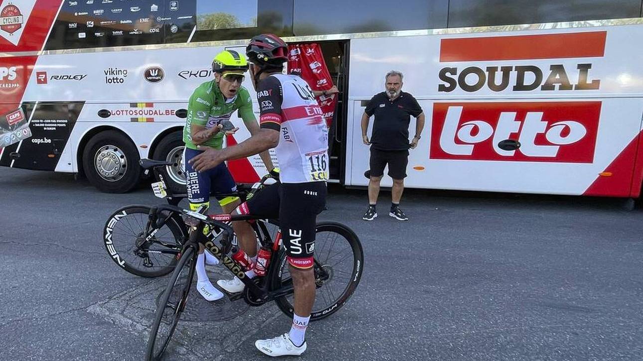 Rad-Eklat! Fahrer rastet völlig aus