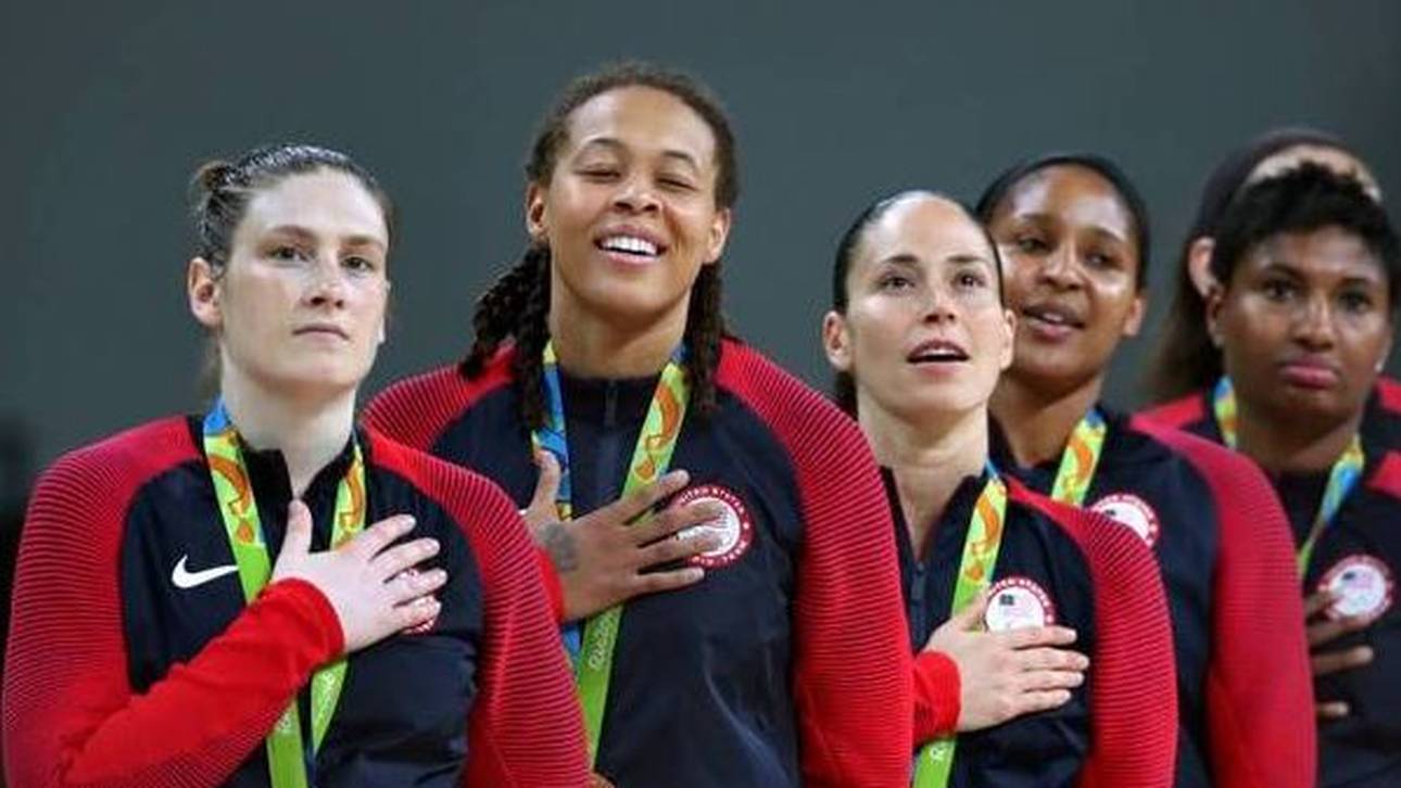 Maya Moore (2.v.l.) gewann 2016 mit den USA zum zweiten Mal Olympia-Gold