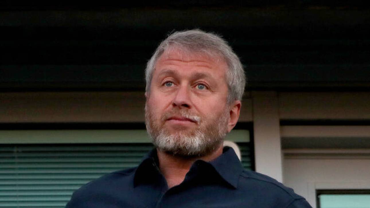 Chelsea-Boss verklagt Autorin