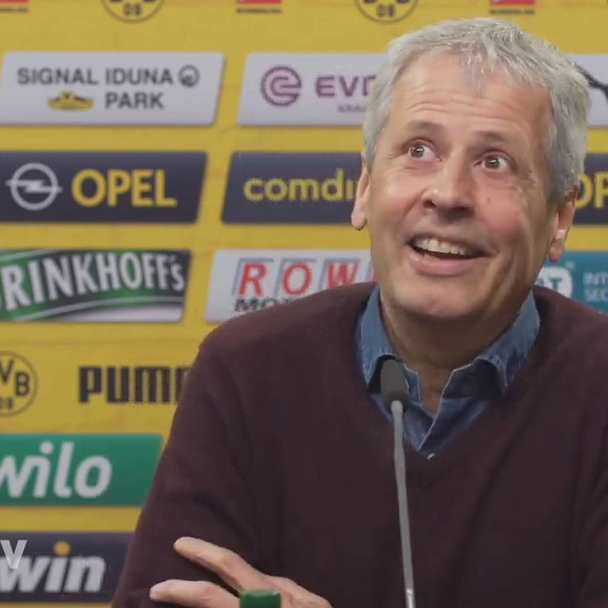 Bvb Pk Mit Trainer Lucien Favre Vor Dusseldorf Spiel Live Im Ticker