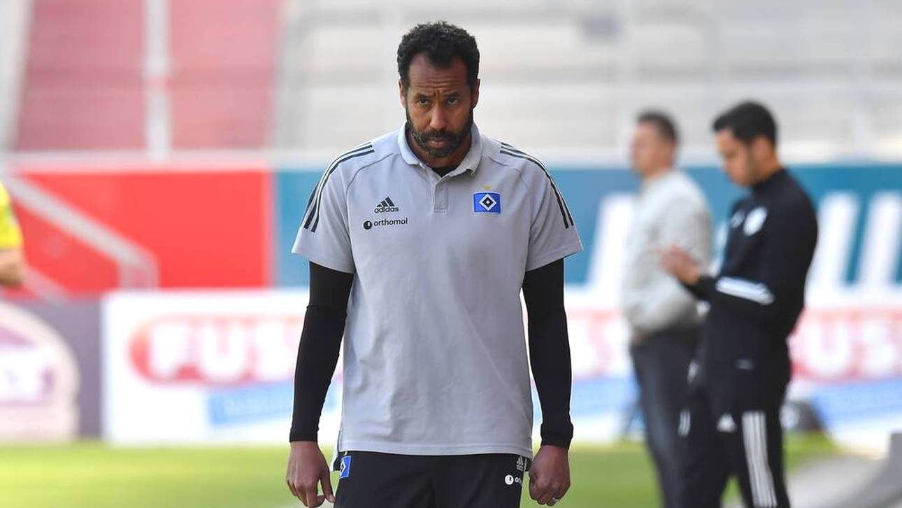 Trainer Daniel Thioune ist für Rückkehr zum Hamburger SV offen