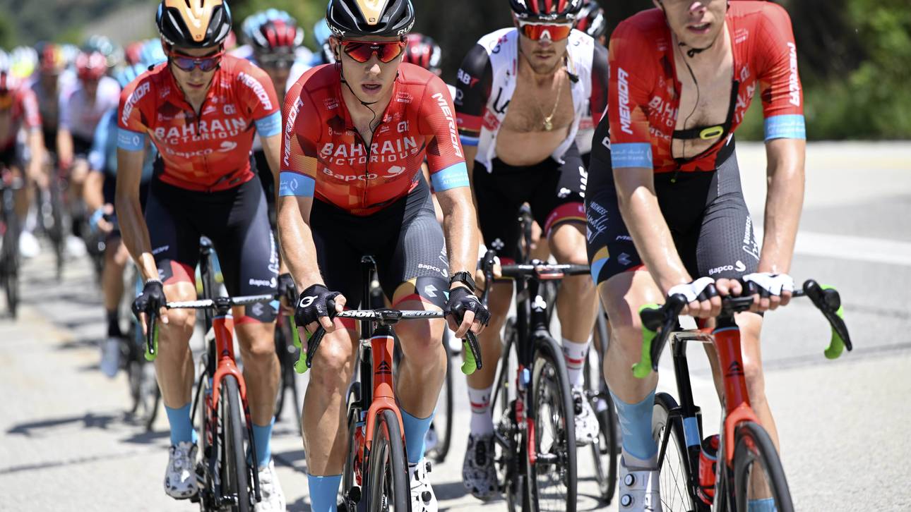 Tour: Hausdurchsuchung bei Top-Team