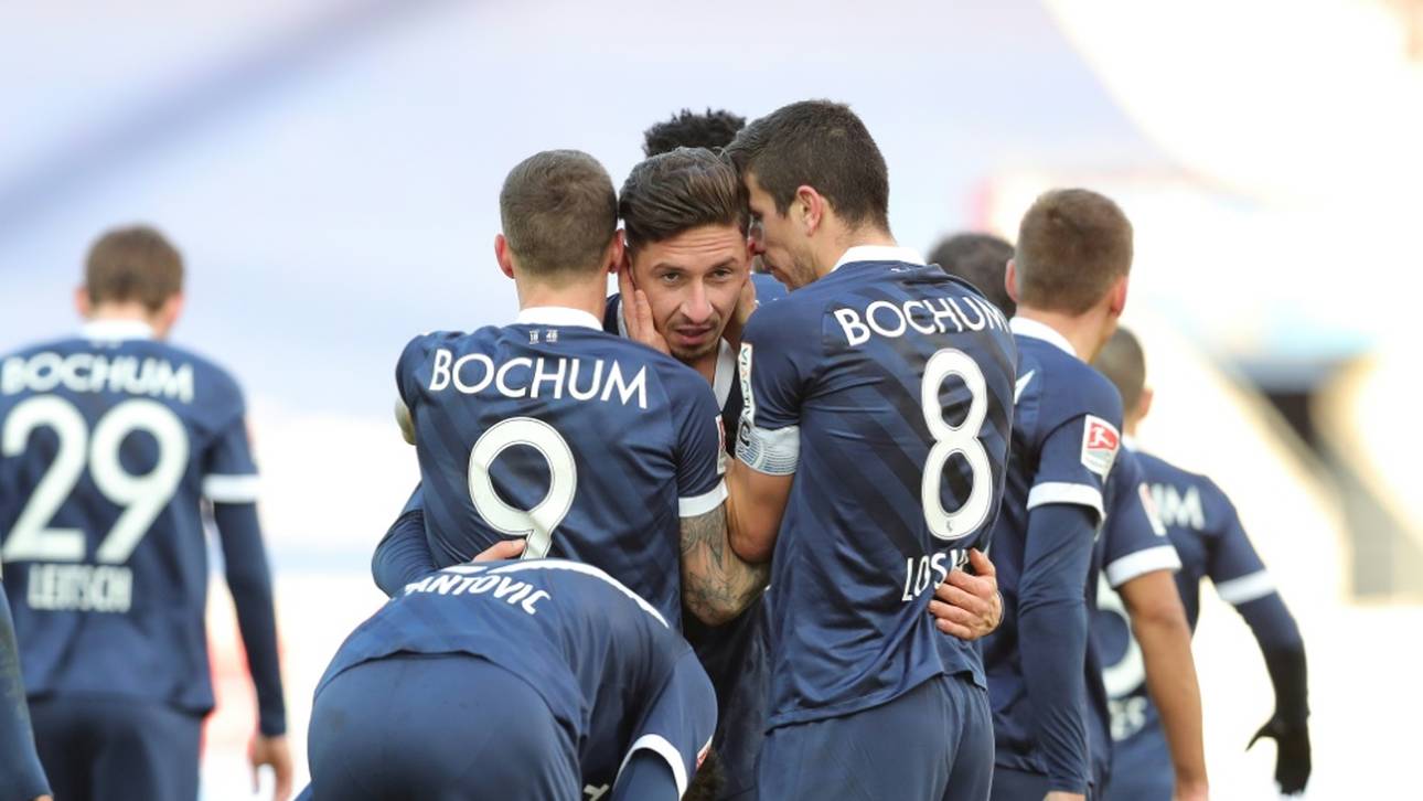 Bochum schlägt Regensburg und klettert auf Rang zwei