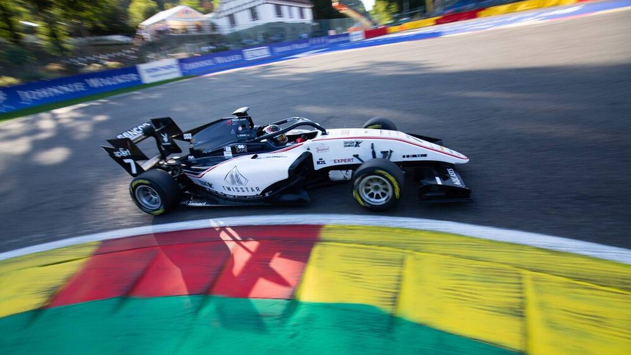 Zendeli fährt zu seinem ersten Sieg