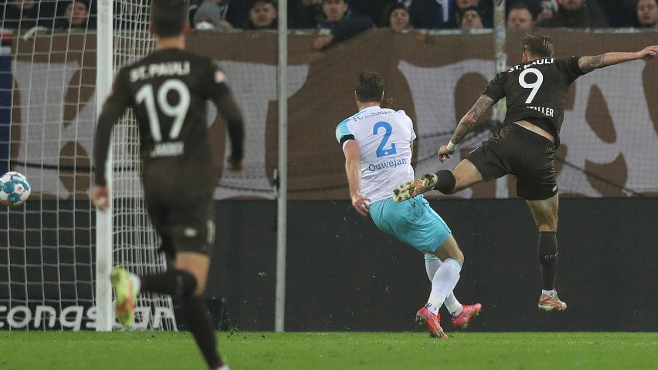 Burgstaller lässt Schalke leiden