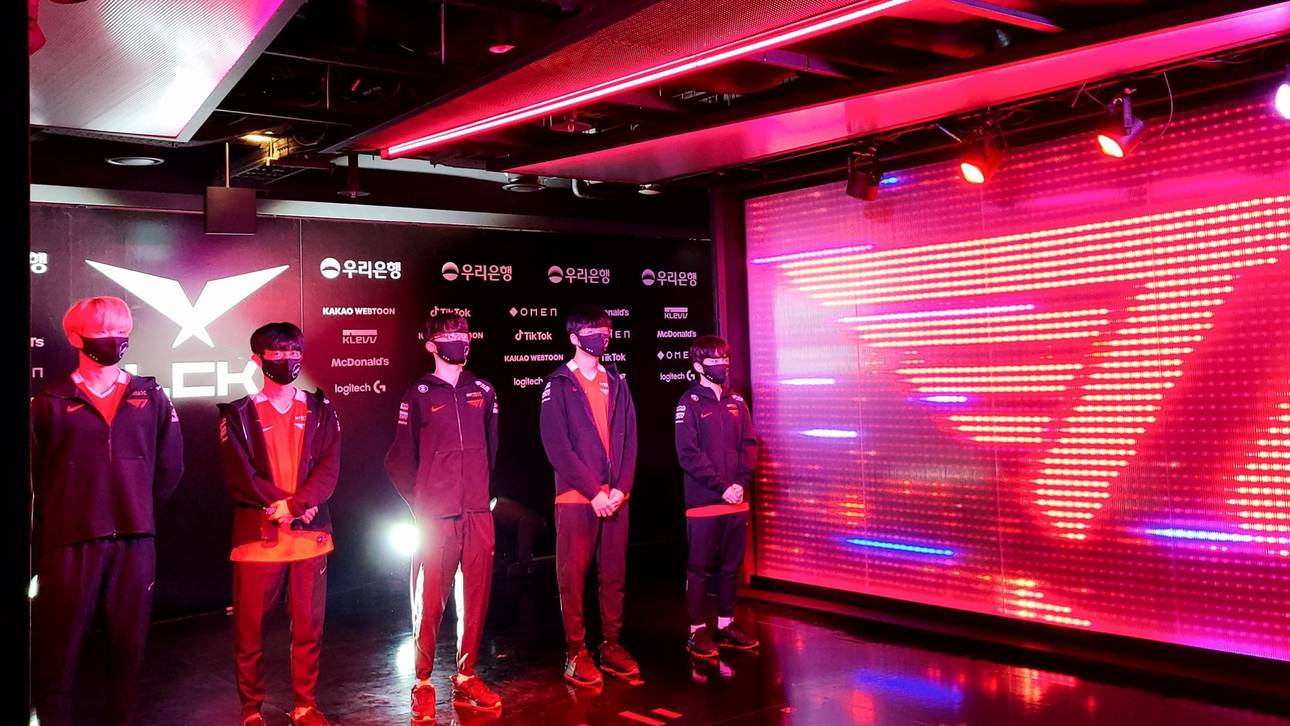 T1 feuert Coaches „deany“ & „Zefa“