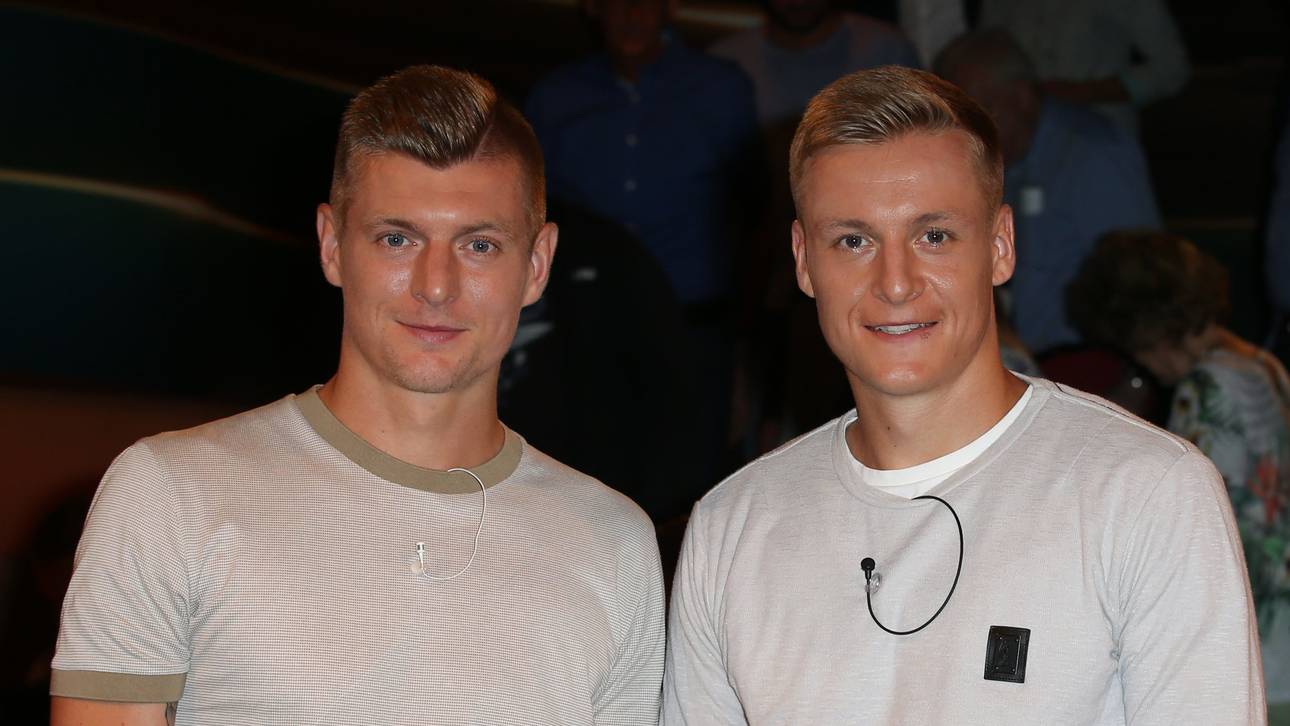 Kroos-Bruder frotzelt – und hilft