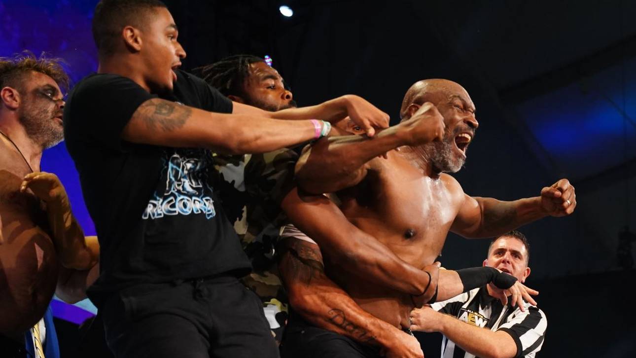 Mike Tyson als Wrestler? Der Stand