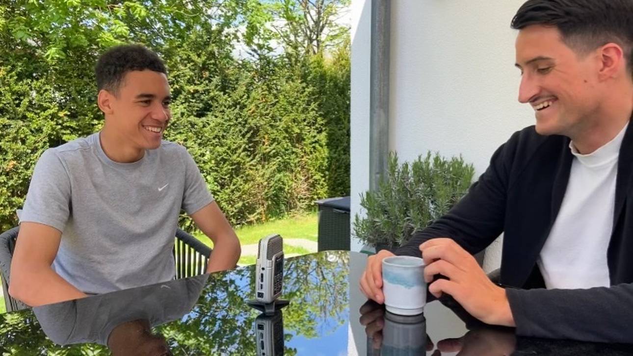 SPORT1-Chefreporter Kerry Hau traf Jamal Musiala zum Interview