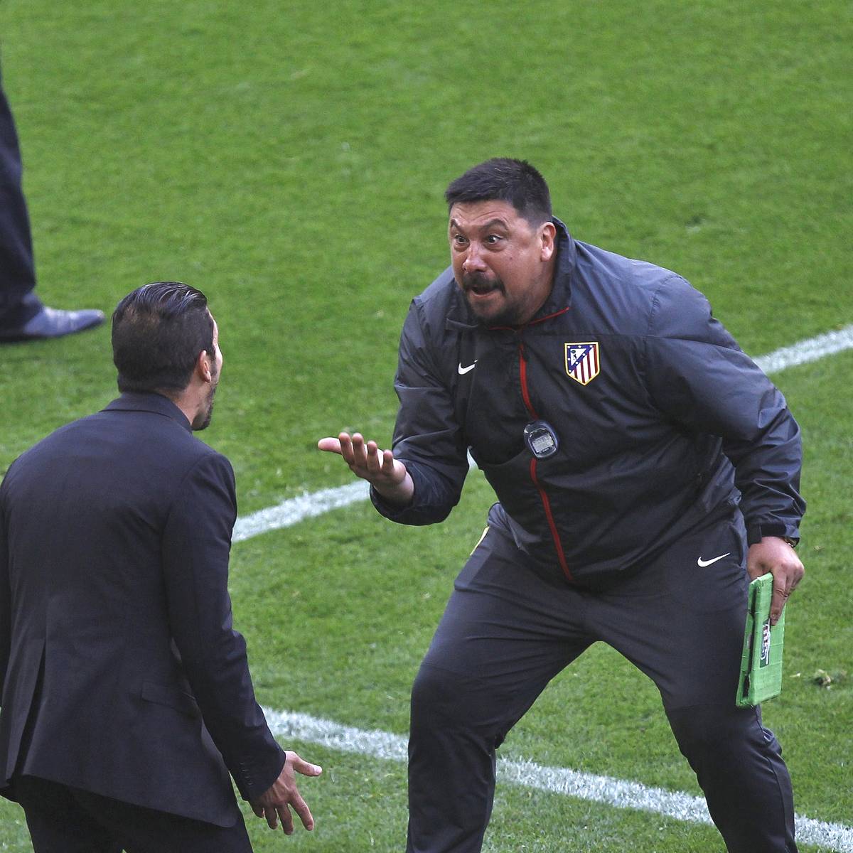 Co Trainer Von Diego Simeone German Burgos Verlasst Atletico Madrid