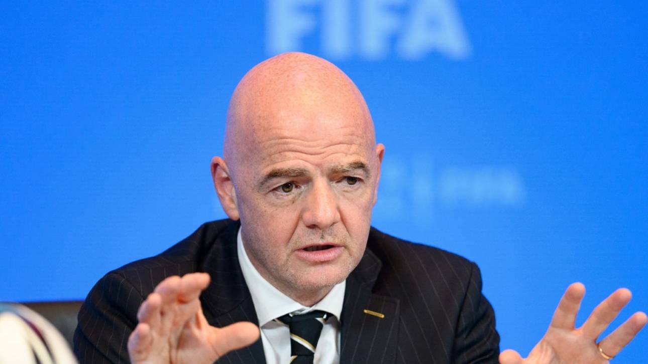 Bericht: Schwerer Schlag für Infantinos WM-Pläne